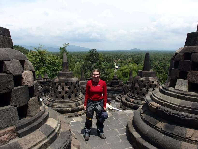 Borobudur and Prambanan Temple Shared or Private Tour - Prambanan and the Trimurti: Hindu temples with Ramayana reliefs