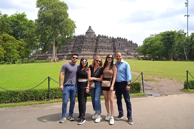 Borobudur Climb To The Top, Prambanan Temple And Ramayana Ballet - The 12-hour day plan: where time goes and how to avoid fatigue