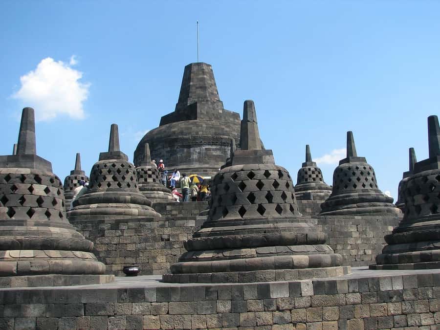 Borobudur Climb Top, Prambanan with Guide, Ticket Include - Price and Value: Why $137 Can Make Sense for a Long Temple Day