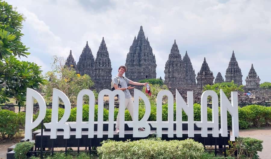 Borobudur climb up and Prambanan private tour - Who Should Book This Borobudur + Prambanan Day