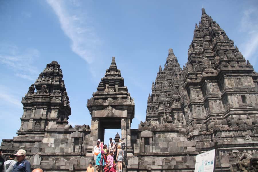 Borobudur Sunrise (Climb-up Guarantee) & Prambanan Day Tour - Price and value: how $19 makes sense here