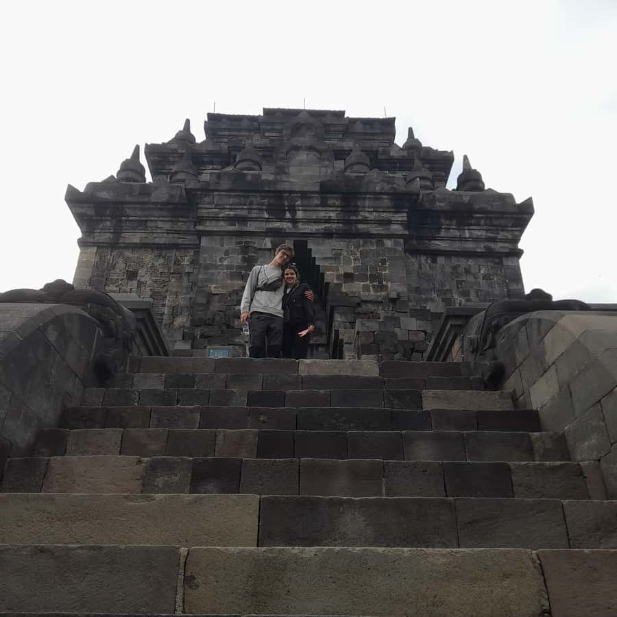 Borobudur sunrise in Stumbu Hill, Chicken Church, Borobudur - Punthuk Setumbu sunrise: the view without temple-top access