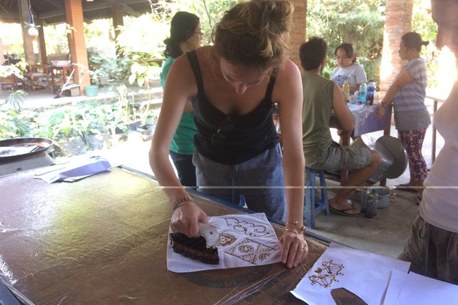 Borobudur: Village Tour with Pottery and Tofu Making - Why this Borobudur craft tour feels different from a temple-only day