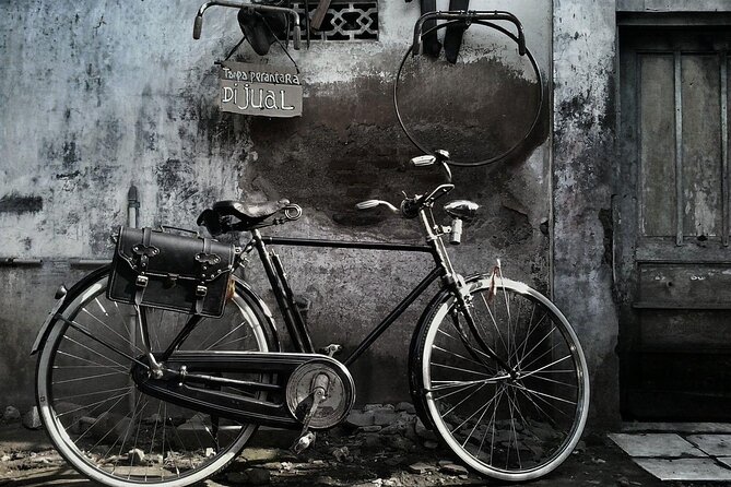 Cycling Tour in Yogyakarta with Lunch 3-Hour - Price and Value: What You Get for $25