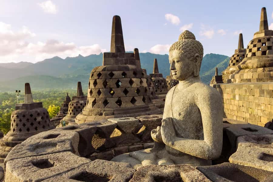 From Yogyakarta: Borobudur Temple Half-Day Guided Tour - Why Borobudur Needs More Than a Quick Look