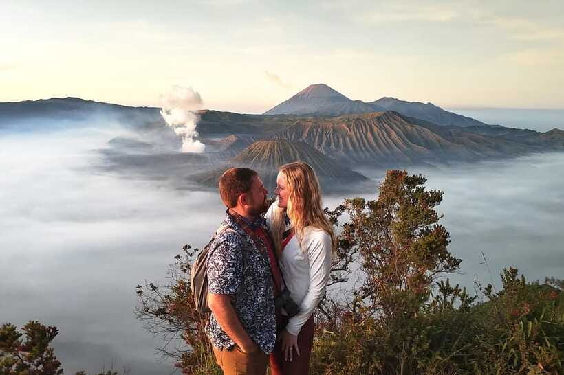 From Yogyakarta: Bromo, Ijen & Bali 3-Day Tour All Inclusive - The guide team and why small-group pacing matters