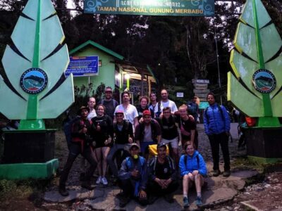 From Yogyakarta: Mount Merbabu One Day Hiking Tour - Getting From Yogyakarta to Selo: The 05:30 Start That Matters