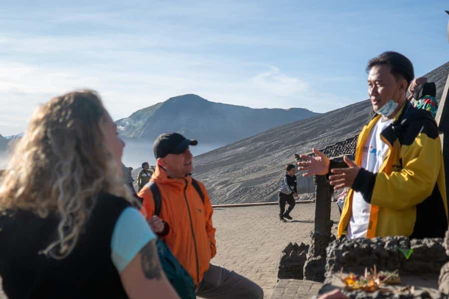 From Yogyakarta: Tumpak Sewu, Bromo, and Ijen 4-Day Tour - Guides and comfort: why this type of tour feels safer