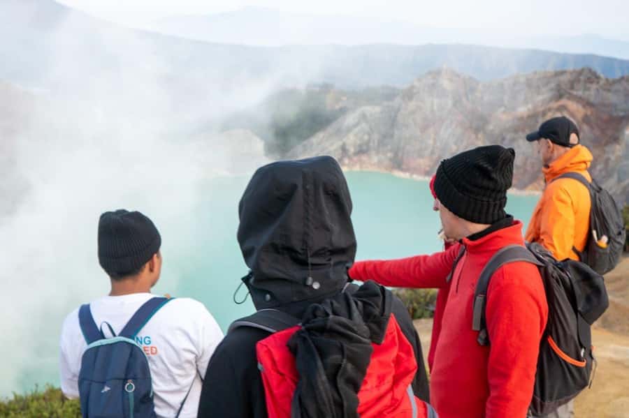 From Yogyakarta: Tumpak Sewu, Bromo, and Ijen 4-Day Tour - What to pack for three very different days