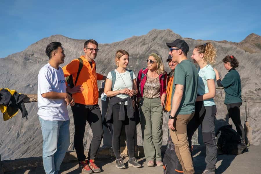 From Yogyakarta: Tumpak Sewu, Bromo, and Ijen 4-Day Tour - Day 1: Pickup and the Malang night that sets you up
