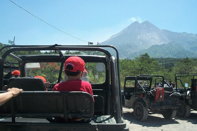 Hill's Sunrise and Temples Tour from Yogyakarta - Barede Hill sunrise: a second chance to get the sky right