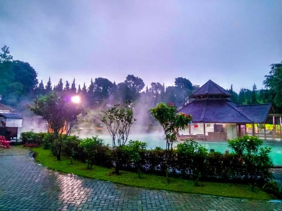 Jakarta: Bandung Volcano Day Tour - Who This Tour Fits Best (and Who Should Skip It)