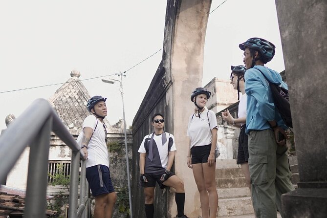 Jogja Hidden Gems - Cycling Tour - Kraton Grounds And Sultanate Life: More Than a Photo Stop