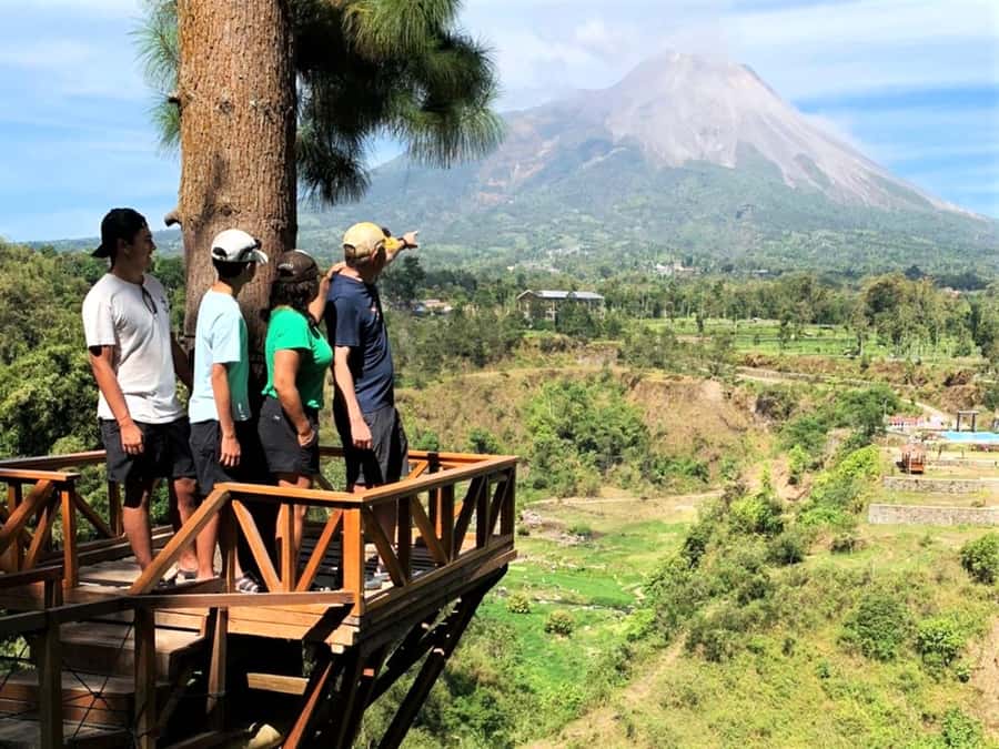 Merapi Volcano 4WD Jeep Tour and Kedung Kayang Waterfall - Kedung Kayang Waterfall: steep steps, good platforms, and a calm setting