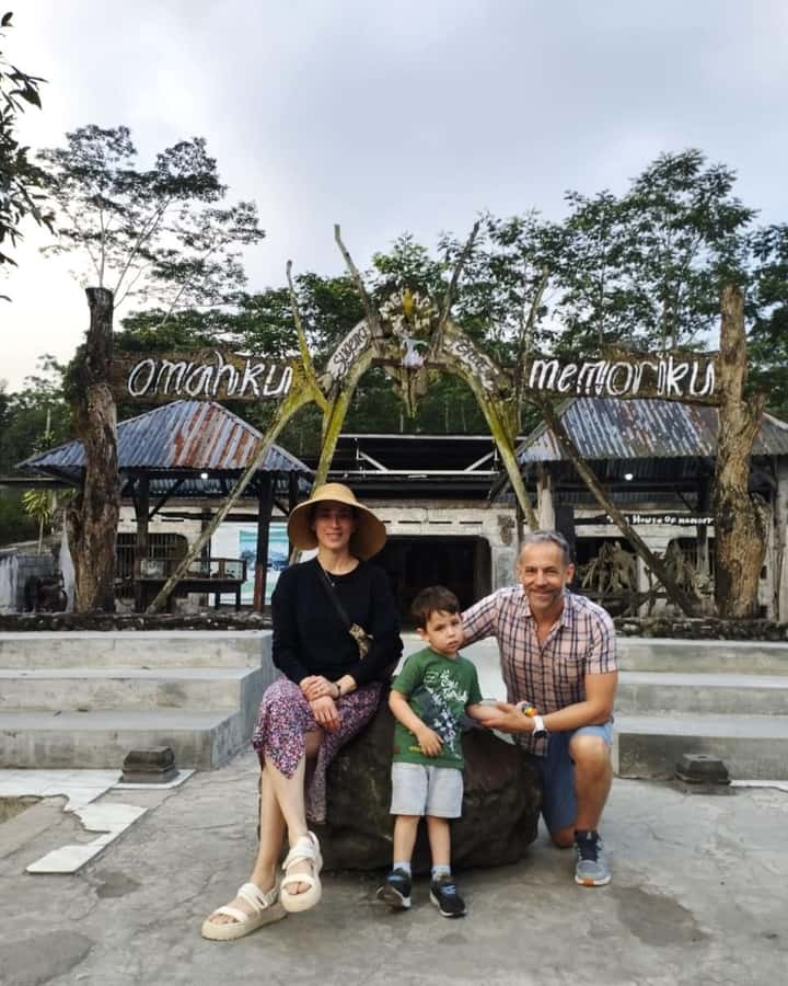 Merapi Volcano 4WD Jeep Tour From Yogyakarta - Weather, clothing, and comfort on bumpy volcanic terrain