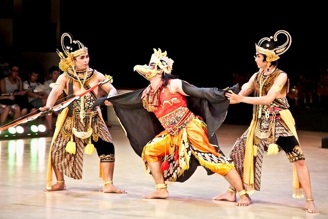 Ramayana Ballet Performance In Prambanan Temple With Dinner - A 6 pm Prambanan evening with door-to-door pickup