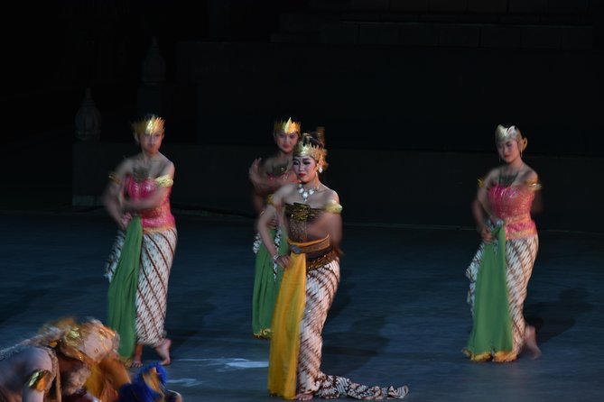 Ramayana Ballet Performance In Prambanan Temple With Dinner - Who this tour is best for (and who should think twice)