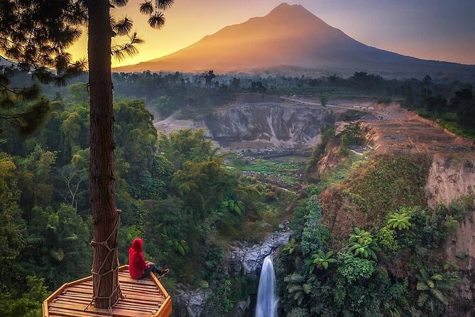 Selogriyo Temple and Trekking Java Rice Terraces, hidden waterfall -Nature Java - The walk back up: fit matters more here than at the temple