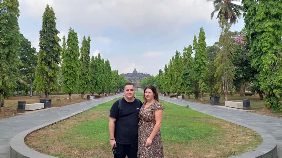 Setumbu Sunrise Borobudur, and Prambanan, with lunch option - Getting there from Yogyakarta: early pickup, AC comfort, and time realities