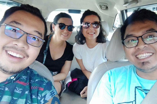 Transfer in or out airport - Finding Your Driver: What “Easy Pickup” Actually Means