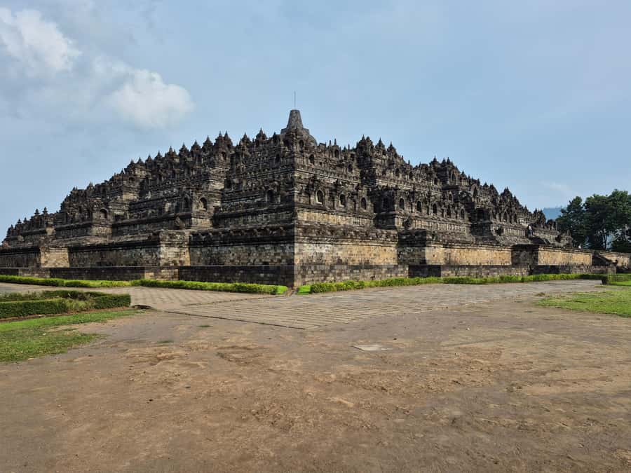 UNESCO Tour: Borobudur Top Access (Ticket Help) & Prambanan - FAQ