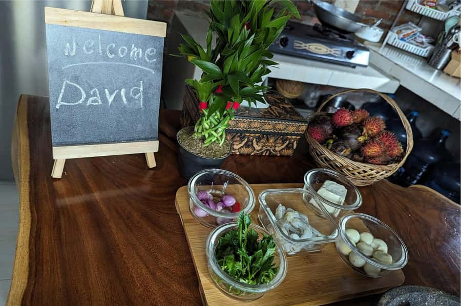 Yogyakarta: 3-hour Cooking Class with Market Tour - The market tour in Yogyakarta: pick ingredients like a local