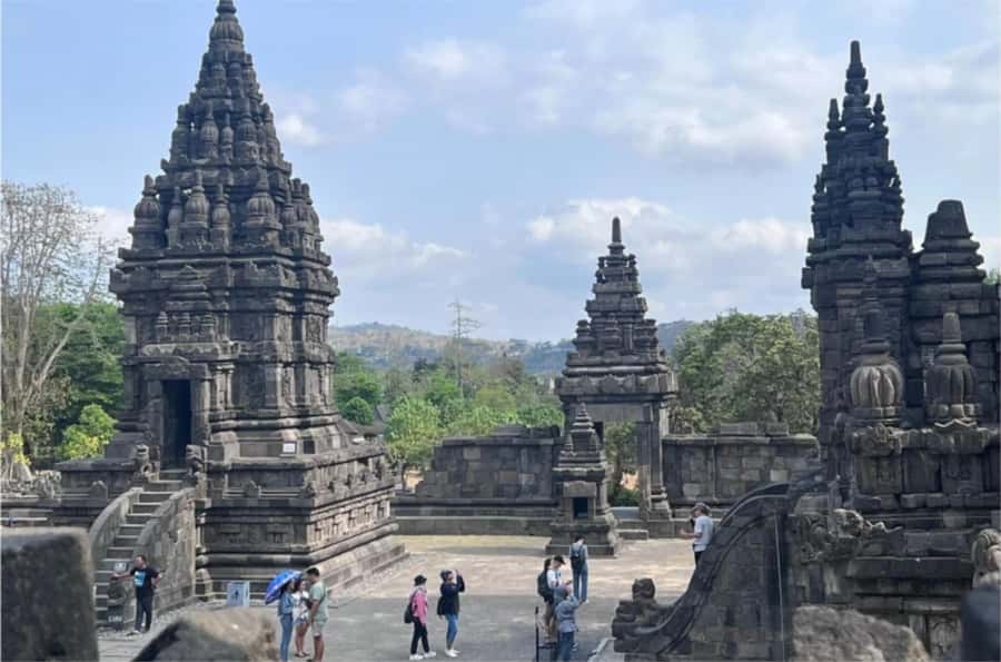 Yogyakarta: 3-hour Prambanan Tour Include Pickup & Entry Fee - Should You Book This Prambanan Tour From Yogyakarta?