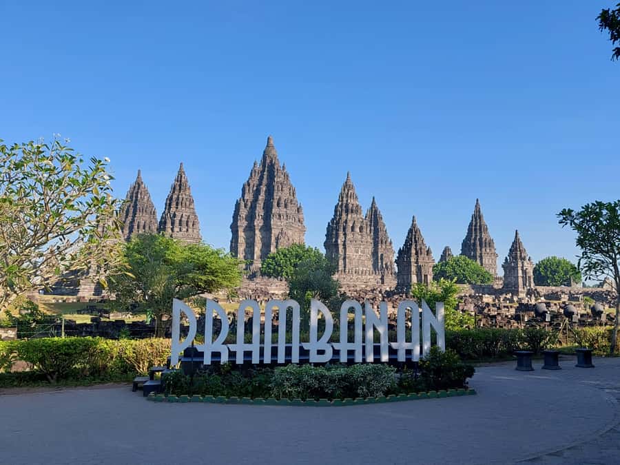 Yogyakarta: Borobudur and Prambanan Private Tour - Entering Borobudur: the climb, the reliefs, and the 72 stupas