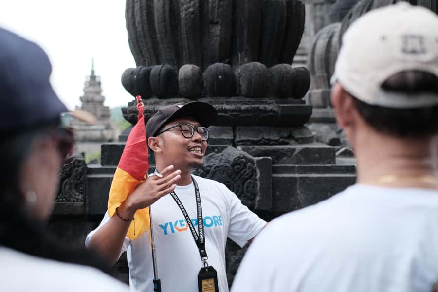 Yogyakarta: Borobudur and Prambanan Temples Guided Tour - Skip-the-line access: what it really buys you
