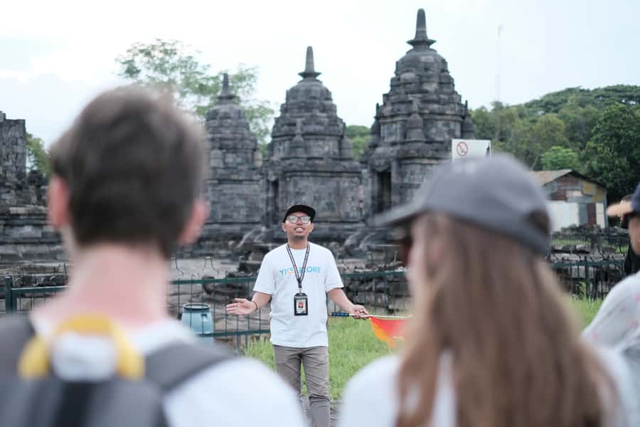 Yogyakarta: Borobudur and Prambanan Temples Guided Tour - Price and value: what you’re paying for (and when tickets are extra)