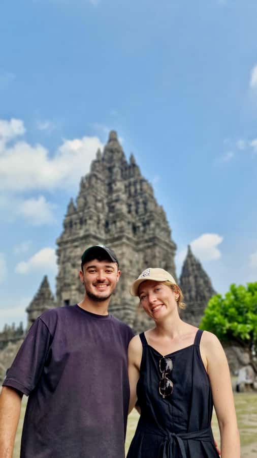 Yogyakarta: Borobudur and Prambanan with a private car - Packing list that keeps you comfortable on stone and sun