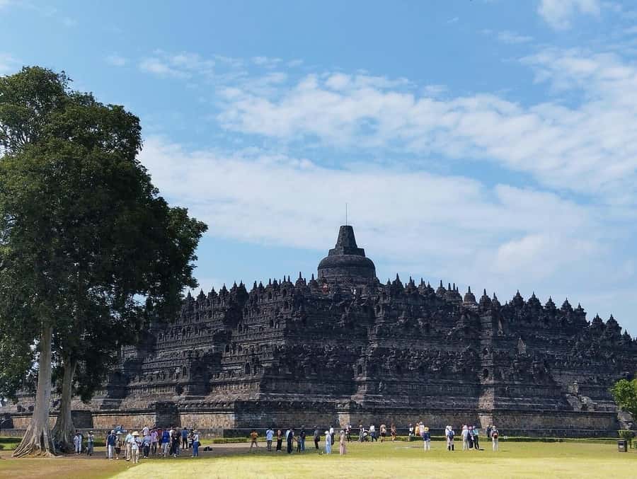 Yogyakarta: Borobudur Climb and Prambanan Shared Guided Tour - Quick take: what matters most on this day tour
