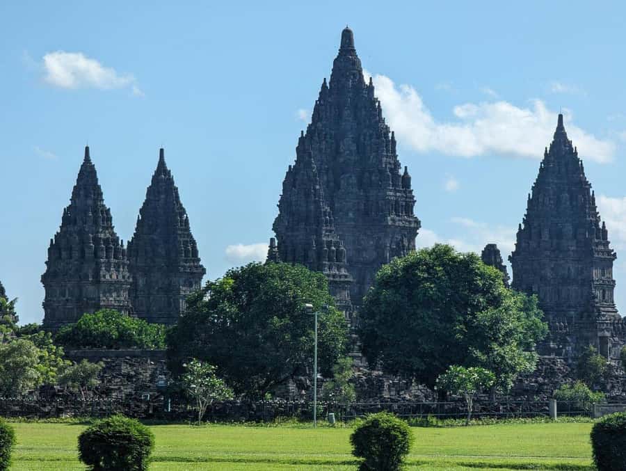 Yogyakarta: Borobudur Climb and Prambanan Shared Guided Tour - Should you book it?