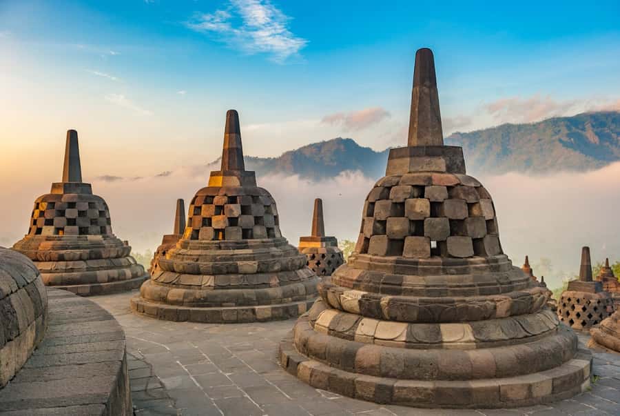 Yogyakarta: Borobudur climb up and Prambanan Temple Tour - Key highlights to know before you go