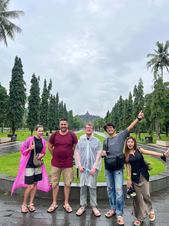 Yogyakarta: Borobudur ClimbUp, Prambanan tour &entry ticket - Who should book this Borobudur and Prambanan day trip