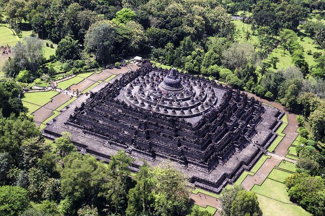 Yogyakarta Borobudur sunrise Guarantee Climb up and Prambanan - Why this Yogyakarta sunrise-and-temples loop works in one day