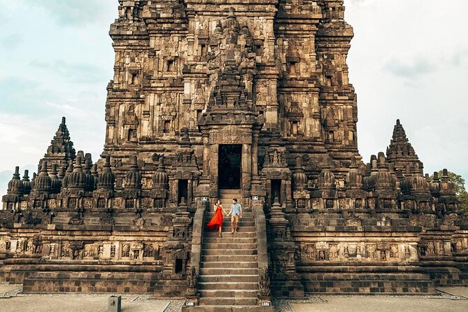 Yogyakarta Borobudur sunrise Guarantee Climb up and Prambanan - Mendut and Pawon add-on: when extra time is worth it