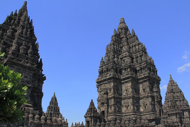 Yogyakarta Borobudur sunrise Guarantee Climb up and Prambanan - Who should book this tour (and who should think twice)