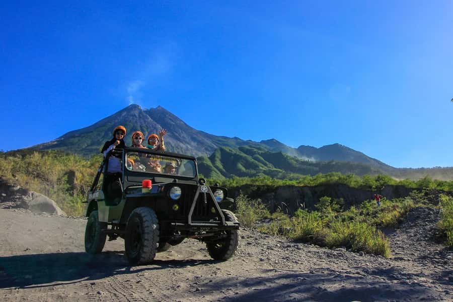 yogyakarta: Borobudur sunrise, Merapi volcano & Prambanan - Key highlights worth showing up for
