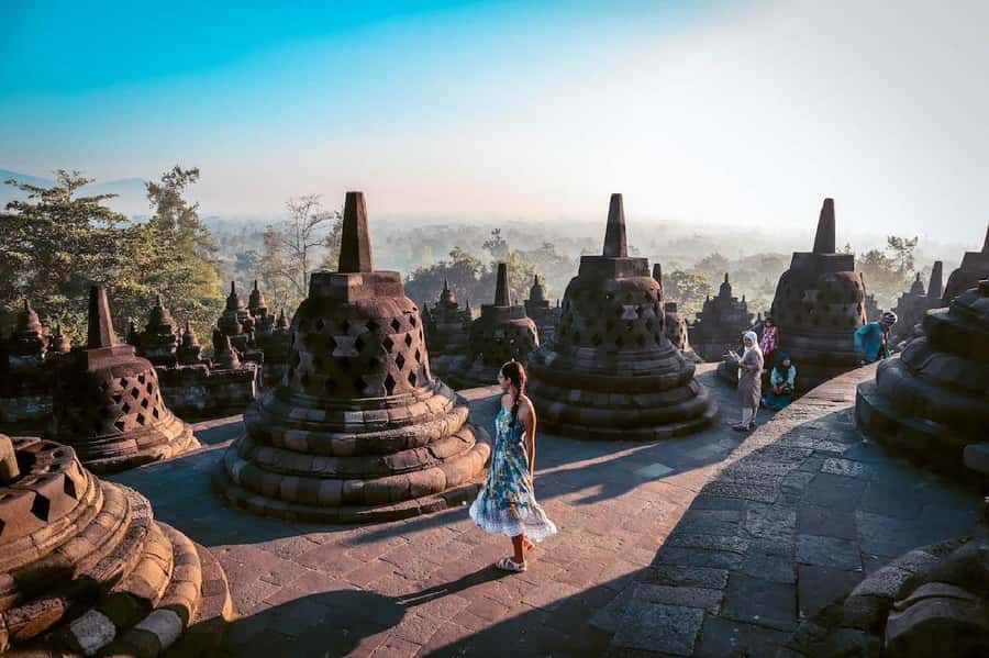 Yogyakarta: Borobudur Sunrise & Prambanan ClimbUp Guarantee - Early-morning rhythm: Yogyakarta pickup and why it matters