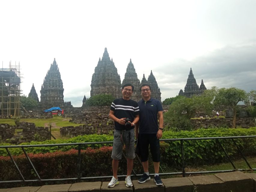 Yogyakarta: Borobudur Sunrise & Prambanan with Temples climb - When Borobudur and Prambanan aren’t open (Mondays)