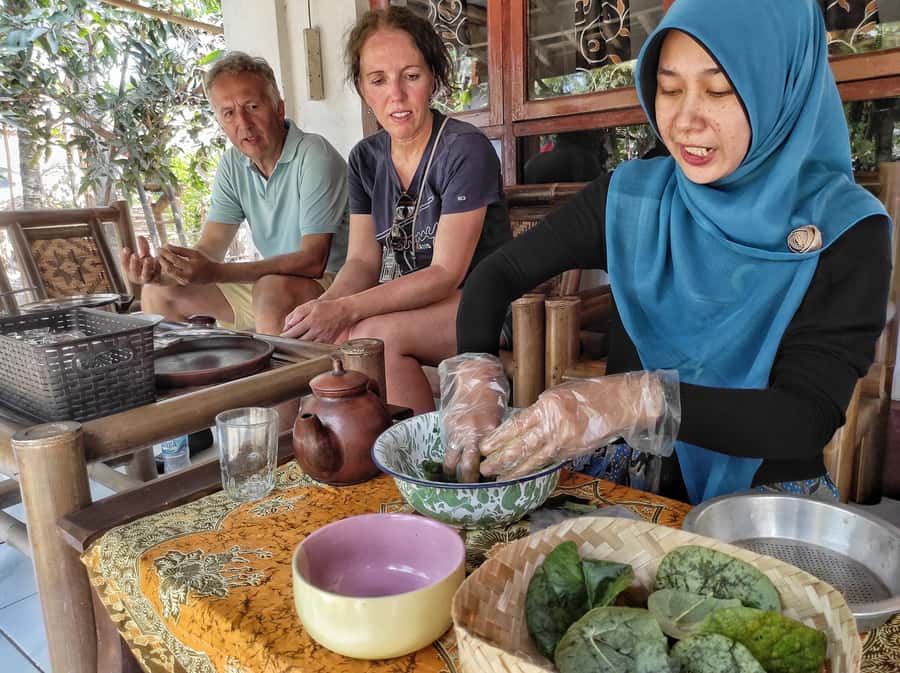 Yogyakarta: Countryside Village Cycling Tour With Guide - Timing and group size: how the 5 hours actually works for you