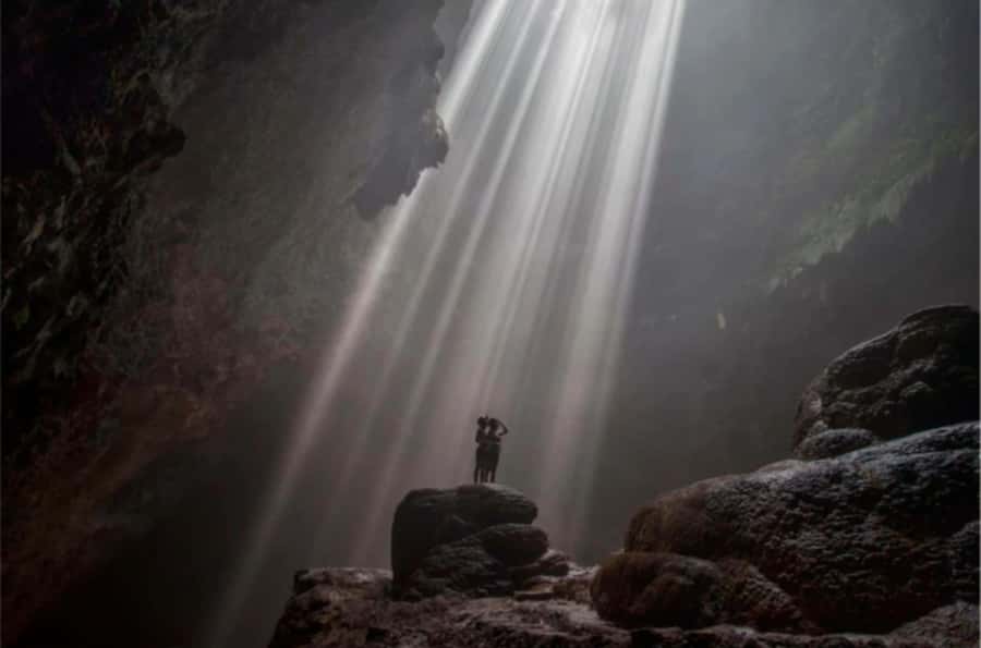 Yogyakarta: Jomblang Cave Day Trip with Pickup and Entry Fee - How the 10-hour day trip works from Yogyakarta