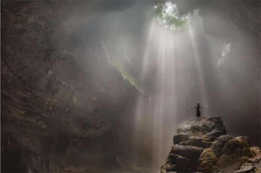 Yogyakarta: Jomblang Cave Day Trip with Pickup and Entry Fee - Descending 50 meters: rappelling gear and safety checks