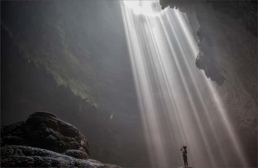 Yogyakarta: Jomblang Cave & Pindul Cave Day Trip with Lunch - Pindul Cave: donut-boat tubing on the Oyo River