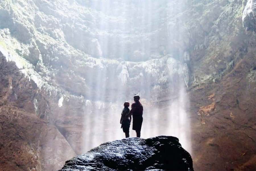 Yogyakarta: Jomblang Cave & Prambanan Temple Full Day Tour - Rappelling Into Jomblang’s Light Shaft