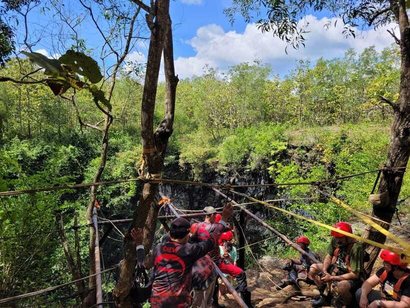 Yogyakarta: Jomblang Cave Tour - Lunch, Water, and What the Day Feels Like Overall