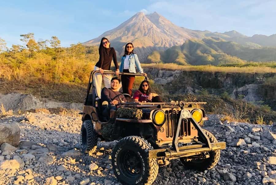 Yogyakarta: Merapi Volcano Sunrise, Borobudur, & Prambanan - Key things I’d bet on before you book