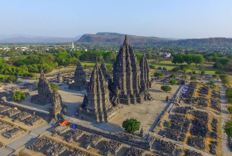 Yogyakarta: Merapi Volcano Sunrise, Borobudur, & Prambanan - Prambanan: folklore, background, and a second round of photos