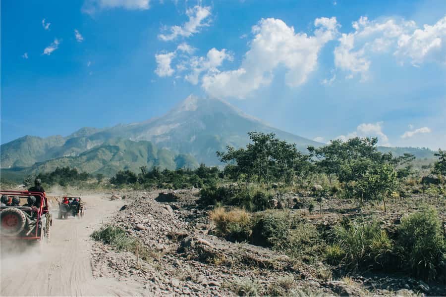 Yogyakarta: Mount Merapi Guided Jeep Safari with Pickup - Why Mount Merapi by Jeep feels different from a typical day trip